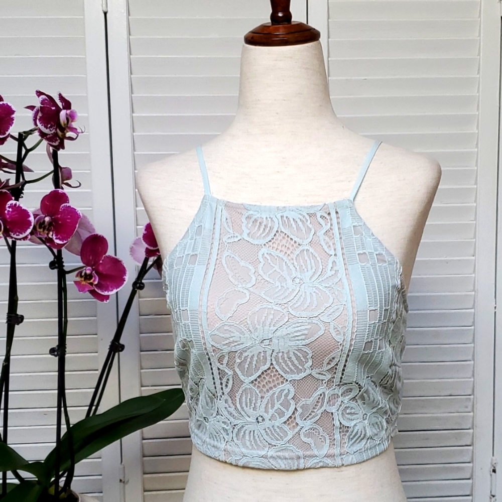 Lulu's Mint Green Lace Crop Top Size XS